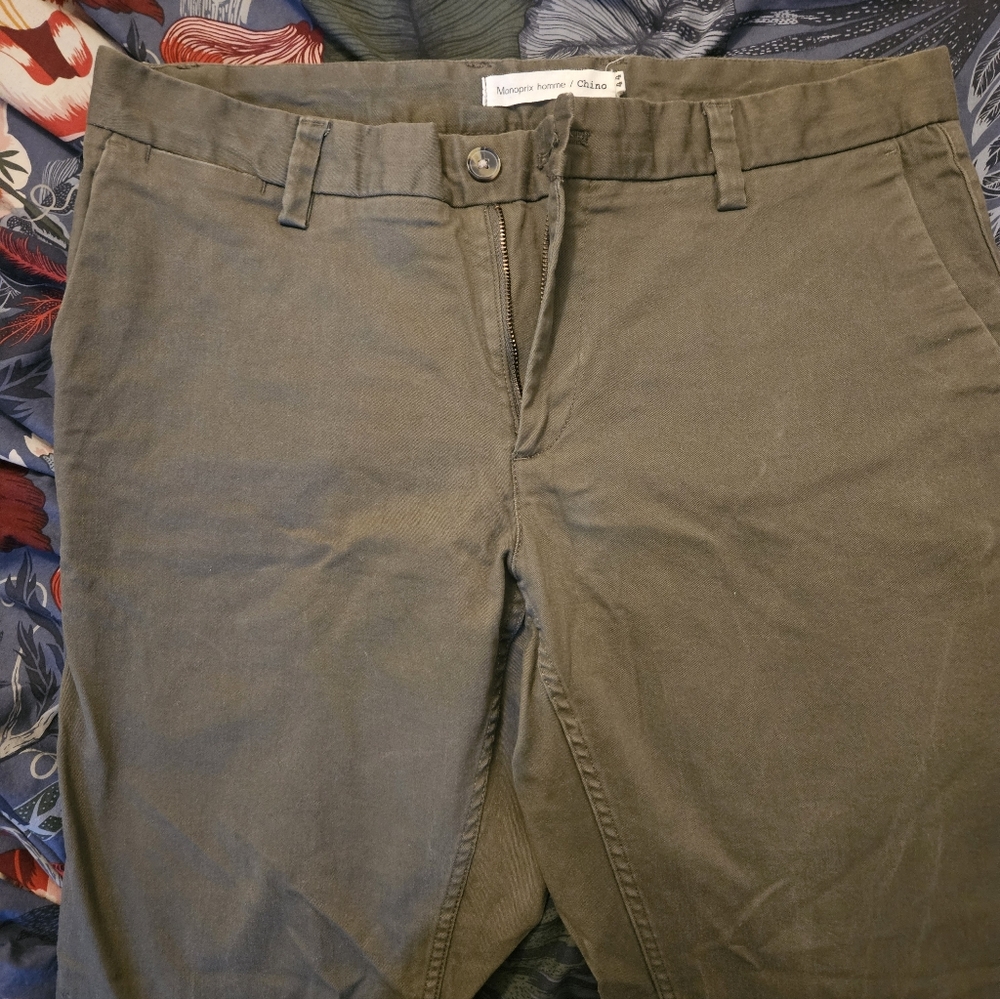 Men's Olive Chino Pants